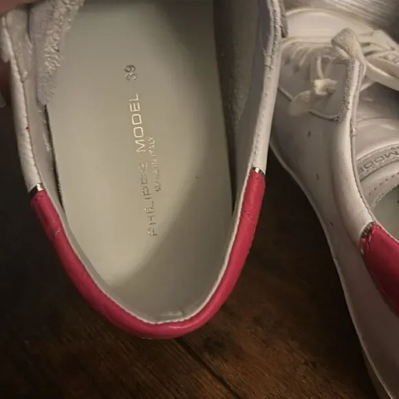 Philippe Model Paris
Prsx Broderie Pop sneakers in Blanc Fucsia Size 39 - Picture 14 of 15